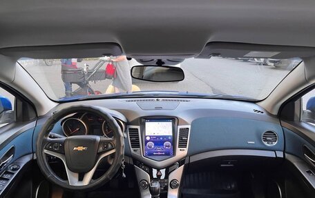 Chevrolet Cruze II, 2011 год, 700 000 рублей, 16 фотография