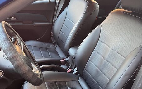 Chevrolet Cruze II, 2011 год, 700 000 рублей, 19 фотография