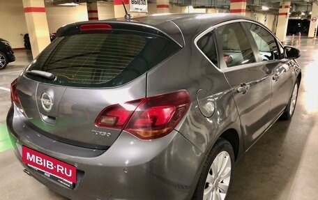 Opel Astra J, 2010 год, 865 000 рублей, 7 фотография