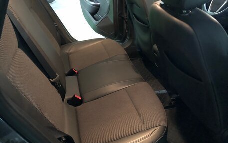 Opel Astra J, 2010 год, 865 000 рублей, 14 фотография