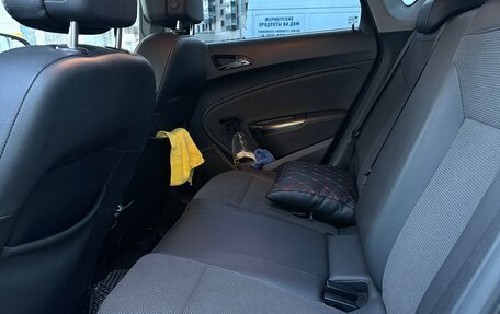 Opel Astra J, 2011 год, 950 000 рублей, 9 фотография