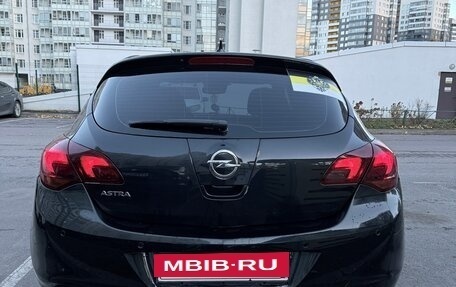 Opel Astra J, 2011 год, 950 000 рублей, 4 фотография
