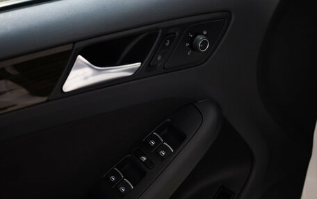 Volkswagen Jetta VI, 2015 год, 749 000 рублей, 11 фотография