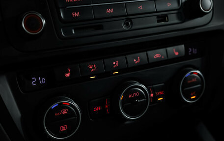 Volkswagen Jetta VI, 2015 год, 749 000 рублей, 13 фотография