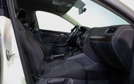 Volkswagen Jetta VI, 2015 год, 749 000 рублей, 15 фотография