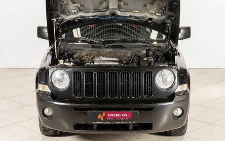 Jeep Liberty (Patriot), 2010 год, 851 000 рублей, 13 фотография