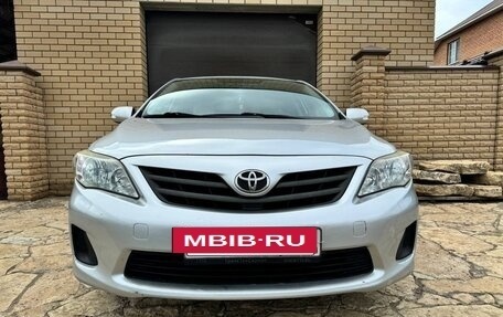 Toyota Corolla, 2011 год, 1 050 000 рублей, 2 фотография