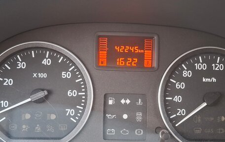 Renault Sandero I, 2013 год, 780 000 рублей, 10 фотография