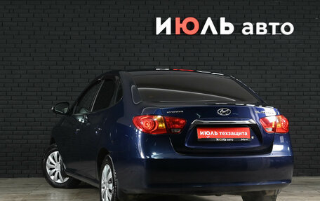 Hyundai Elantra IV, 2010 год, 800 000 рублей, 4 фотография