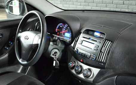 Hyundai Elantra IV, 2010 год, 800 000 рублей, 13 фотография