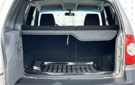 Chevrolet Niva I рестайлинг, 2017 год, 780 000 рублей, 7 фотография