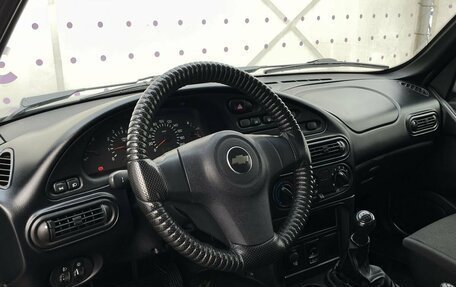 Chevrolet Niva I рестайлинг, 2017 год, 780 000 рублей, 15 фотография