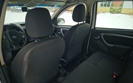 Renault Duster I рестайлинг, 2018 год, 1 000 000 рублей, 8 фотография