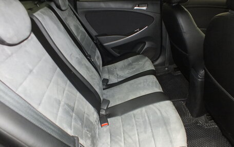 Hyundai Solaris II рестайлинг, 2014 год, 1 040 000 рублей, 13 фотография