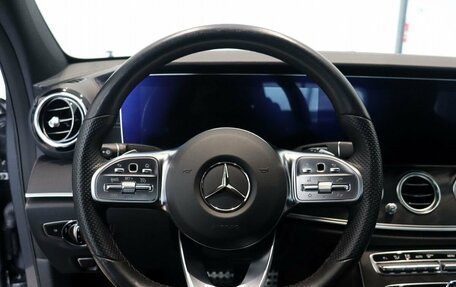 Mercedes-Benz E-Класс, 2019 год, 3 360 000 рублей, 14 фотография