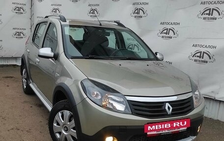 Renault Sandero I, 2013 год, 725 000 рублей, 4 фотография
