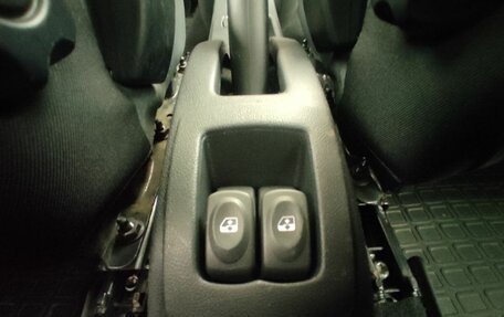 Renault Sandero I, 2013 год, 725 000 рублей, 18 фотография