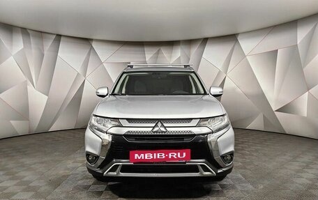 Mitsubishi Outlander III рестайлинг 3, 2018 год, 1 997 000 рублей, 7 фотография