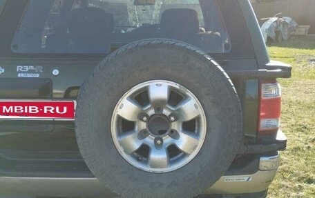 Nissan Terrano II рестайлинг, 1995 год, 630 000 рублей, 28 фотография