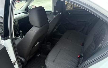 Skoda Rapid I, 2016 год, 1 100 000 рублей, 24 фотография