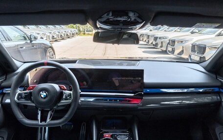 BMW M5, 2025 год, 18 890 040 рублей, 12 фотография