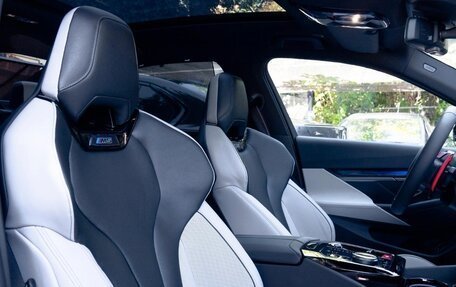 BMW M5, 2025 год, 18 890 040 рублей, 16 фотография