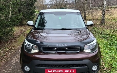 KIA Soul II рестайлинг, 2018 год, 1 480 000 рублей, 2 фотография