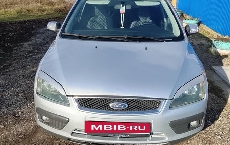 Ford Focus II рестайлинг, 2005 год, 610 000 рублей, 2 фотография