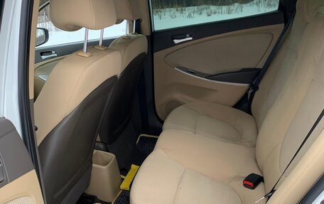 Hyundai Accent IV, 2011 год, 990 000 рублей, 14 фотография