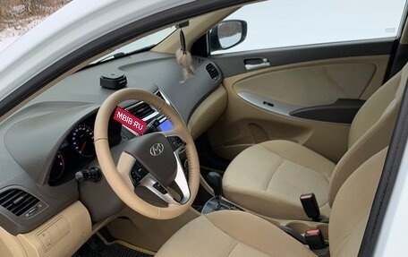 Hyundai Accent IV, 2011 год, 990 000 рублей, 7 фотография