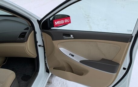 Hyundai Accent IV, 2011 год, 990 000 рублей, 20 фотография