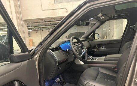 Land Rover Range Rover IV рестайлинг, 2023 год, 25 980 000 рублей, 6 фотография