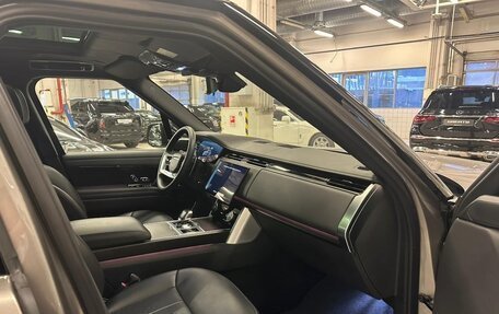 Land Rover Range Rover IV рестайлинг, 2023 год, 25 980 000 рублей, 7 фотография