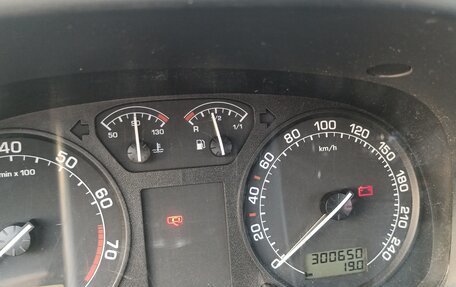 Skoda Octavia IV, 2002 год, 340 000 рублей, 10 фотография