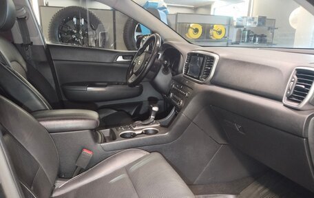 KIA Sportage IV рестайлинг, 2019 год, 1 700 000 рублей, 8 фотография