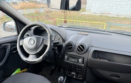 Renault Logan I, 2011 год, 390 000 рублей, 5 фотография