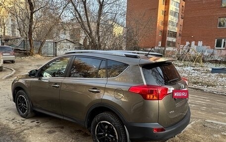 Toyota RAV4, 2014 год, 2 090 000 рублей, 1 фотография