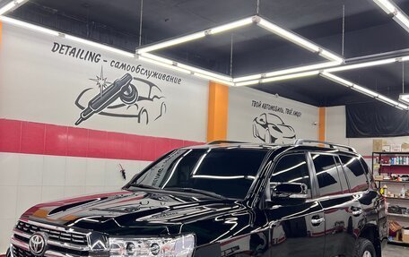Toyota Land Cruiser 200, 2008 год, 2 750 000 рублей, 4 фотография