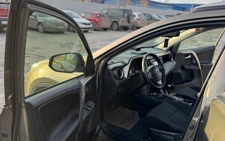 Toyota RAV4, 2014 год, 2 090 000 рублей, 22 фотография