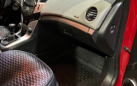 Chevrolet Cruze II, 2013 год, 900 000 рублей, 5 фотография