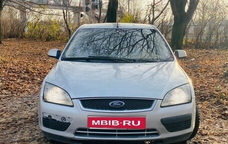 Ford Focus II рестайлинг, 2005 год, 330 000 рублей, 4 фотография
