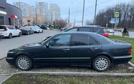 Mercedes-Benz E-Класс, 1999 год, 549 000 рублей, 12 фотография