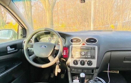 Ford Focus II рестайлинг, 2005 год, 330 000 рублей, 6 фотография