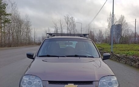 Chevrolet Niva I рестайлинг, 2017 год, 690 000 рублей, 5 фотография