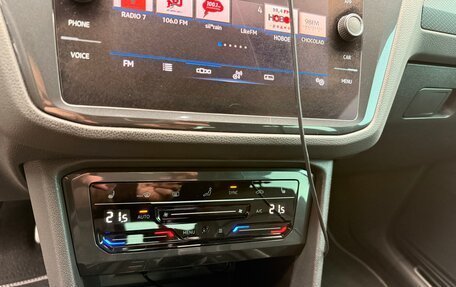 Volkswagen Tiguan II, 2021 год, 3 400 000 рублей, 23 фотография