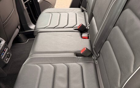 Volkswagen Tiguan II, 2021 год, 3 400 000 рублей, 30 фотография