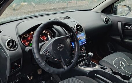 Nissan Qashqai, 2010 год, 700 000 рублей, 6 фотография