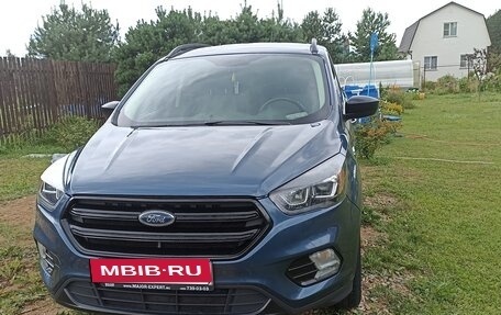 Ford Escape III, 2018 год, 1 500 000 рублей, 5 фотография