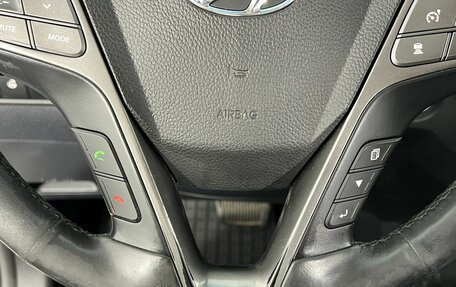 Hyundai Santa Fe III рестайлинг, 2017 год, 2 300 000 рублей, 24 фотография