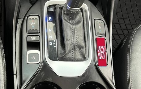 Hyundai Santa Fe III рестайлинг, 2017 год, 2 300 000 рублей, 19 фотография